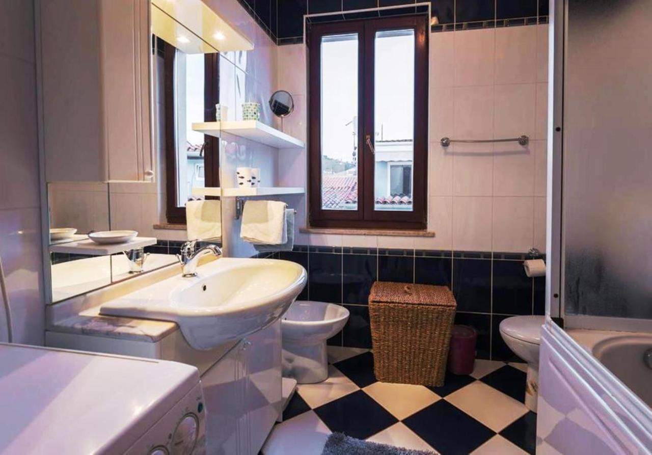 Perla Bleu 4 *