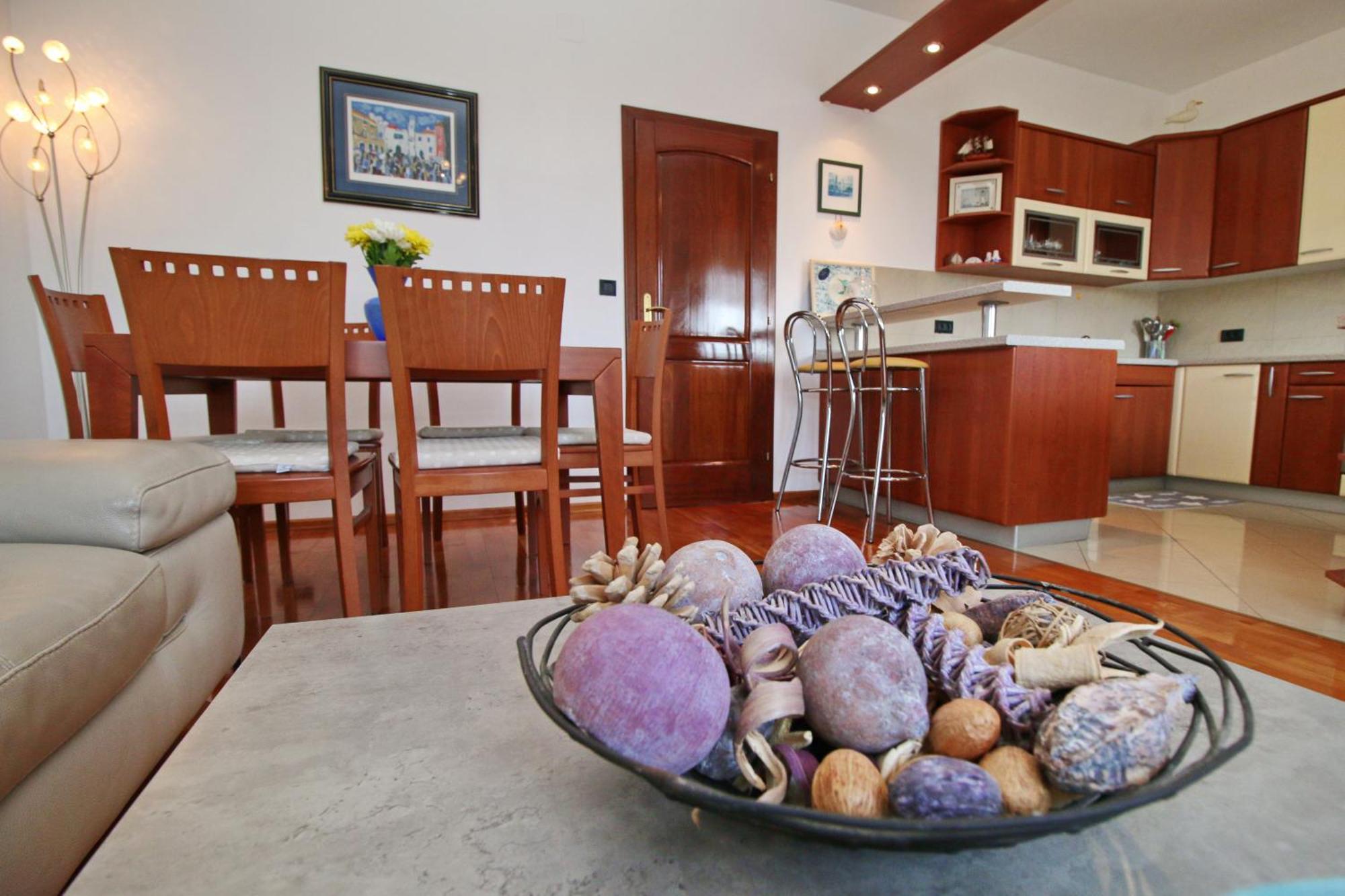 Apartment Perla Bleu 4